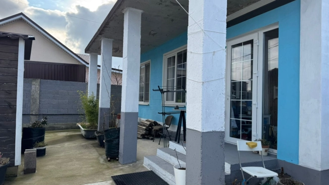 Купить дом на улице Октябрьский переулок в Новороссийске. Вариант № 22962, 19, площадь -  квм, цена 9000000 рублей