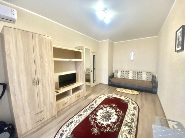 Купить однокомнатную квартиру в Микрорайоне 11-й в Белгороде. Вариант № 7661628, 5, площадь -  квм, цена 5150000 рублей