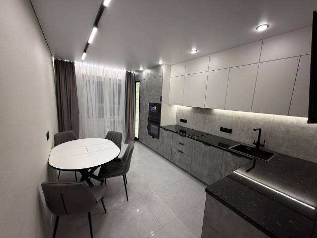 Купить трехкомнатную квартиру на улице Никитская в Владимире. Вариант № 1221127, 0, площадь -  квм, цена 12900000 рублей