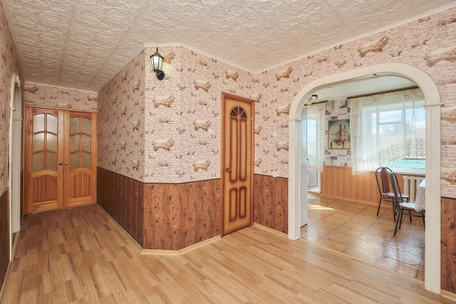 Купить многокомнатную квартиру на улице Молодёжная в Рязани. Вариант № 6842470, 9, площадь -  квм, цена 7570000 рублей