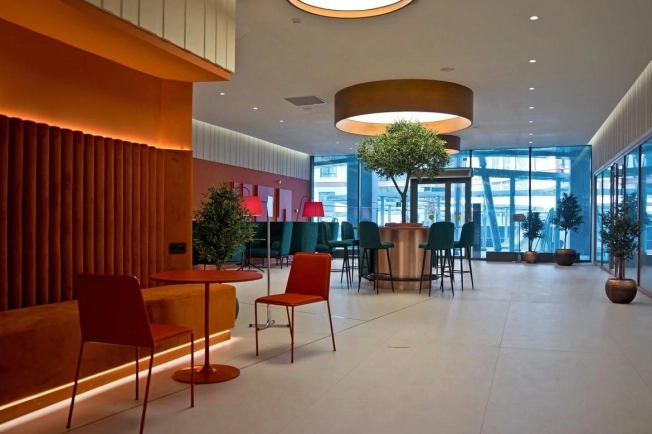 Купить квартиру в Москве. Вариант № 9285093, 12, площадь -  квм, цена 38000000 рублей