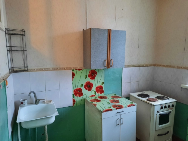 Купить трехкомнатную квартиру в Новосибирской области. Вариант № 8103996, 5, площадь -  квм, цена 5350000 рублей