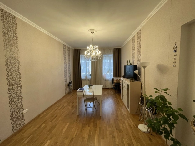 Купить двухкомнатную квартиру у метро Девяткино в Санкт-Петербурге. Вариант № 7611839, 4, площадь -  квм, цена 20000000 рублей