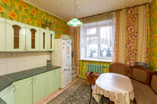 Купить трехкомнатную квартиру на вторичке в районе Октябрьский в Владимире. Вариант № 6930290, 17, площадь -  квм, цена 8500000 рублей