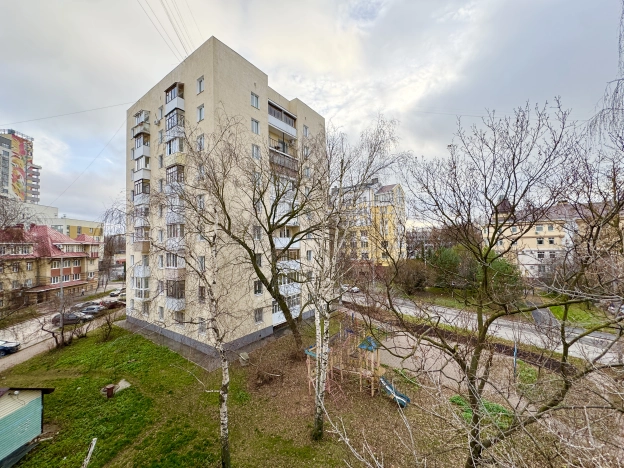 Купить трехкомнатную квартиру в Нижегородской области. Вариант № 9107279, 20, площадь -  квм, цена 11900000 рублей