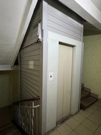 Купить квартиру в Москве. Вариант № 9649134, 11, площадь -  квм, цена 19000000 рублей