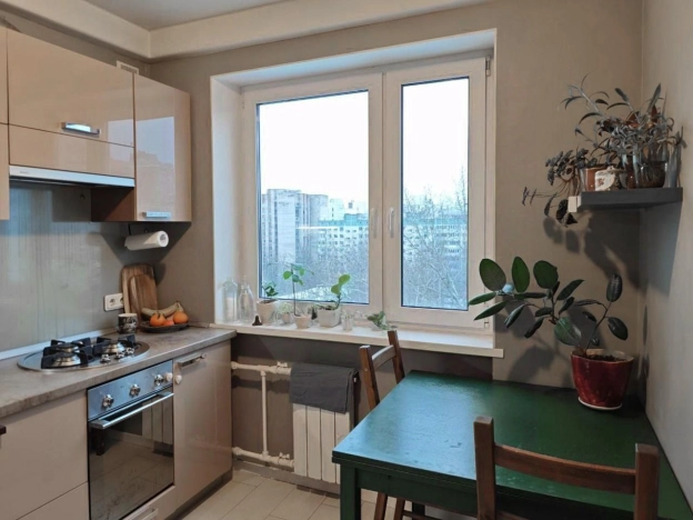 Купить трехкомнатную квартиру в Санкт-Петербурге. Вариант № 10315219, 13, площадь -  квм, цена 15500000 рублей