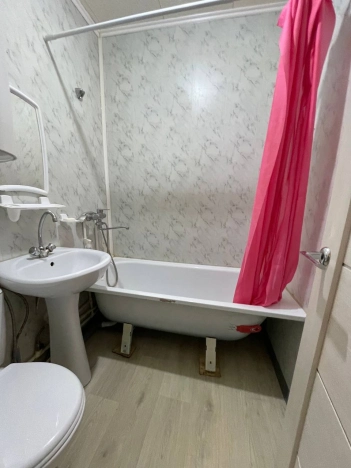 Купить Студию на вторичке в районе Ленинский в Пензе. Вариант № 275803, 6, площадь -  квм, цена 1350000 рублей