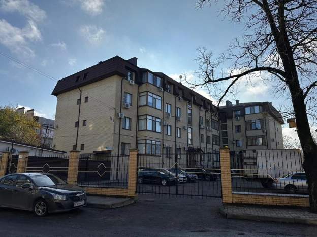 Купить коммерческую недвижимость свободного назначения в Краснодаре. Вариант № 19690, 8, площадь - квм, цена 12500000.0000 рублей