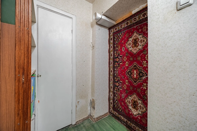 Купить трехкомнатную квартиру в Санкт-Петербурге. Вариант № 9571264, 31, площадь -  квм, цена 16200000 рублей