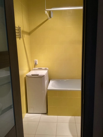 Купить однокомнатную квартиру на улице Плещеевская в Подольске. Вариант № 57796, 8, площадь -  квм, цена 6500000 рублей