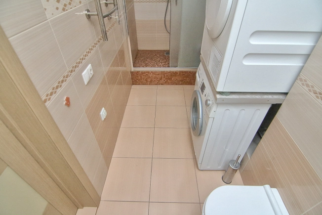 Купить пятикомнатную квартиру в районе Советский в Новосибирске. Вариант № 5590, 35, площадь - квм, цена 24500000 рублей