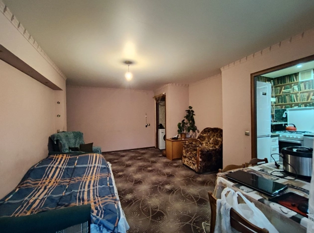 Купить трехкомнатную квартиру в Иванове. Вариант № 12059, 1, площадь -  квм, цена 3870000 рублей