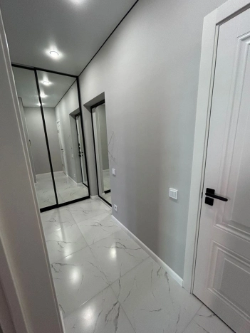 . Вариант № 25472, 4, площадь - 38 квм, цена 6800000 рублей