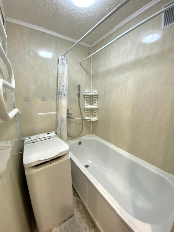 Купить трехкомнатную квартиру в Микрорайоне Памятник Победы, Ленинский район в Пензе. Вариант № 2025525, 15, площадь -  квм, цена 4399900 рублей