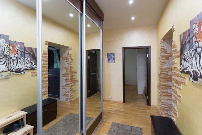 . Вариант № 57903, 13, площадь - 75 квм, цена 10500000 рублей