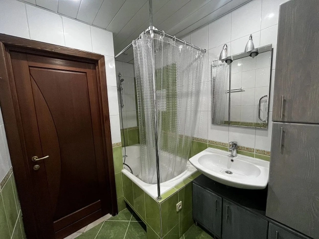 Купить двухкомнатную квартиру на улице Любучанский переулок в Москве. Вариант № 10130516, 16, площадь - квм, цена 12650000 рублей