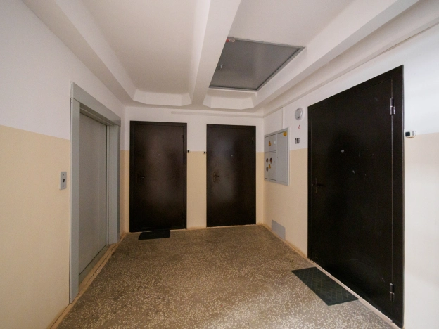 Купить квартиру в Омске. Вариант № 9249370, 18, площадь -  квм, цена 4550000 рублей