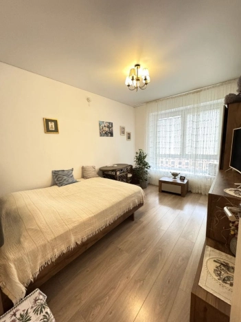 Купить квартиру в Москве. Вариант № 8529258, 7, площадь -  квм, цена 24500000 рублей