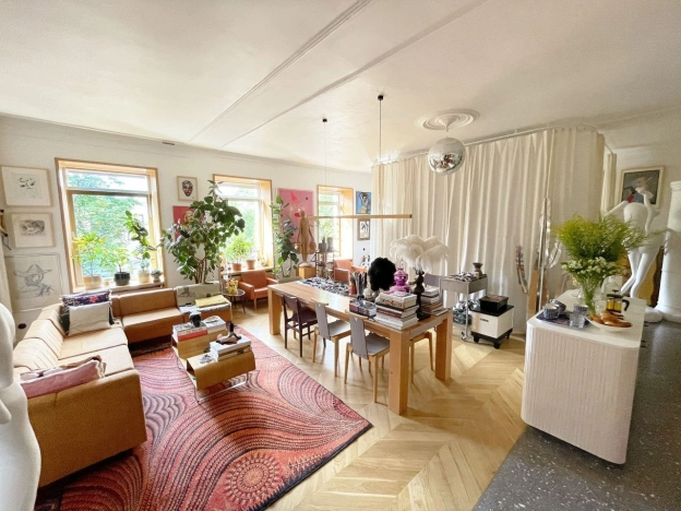 Купить пятикомнатную квартиру в Санкт-Петербурге. Вариант № 33132, 8, площадь -  квм, цена 56000000 рублей