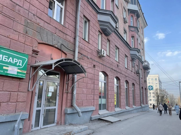 Купить торговые помещения в Новосибирске. Вариант № 14629, 4, площадь -  квм, цена 90000000 рублей