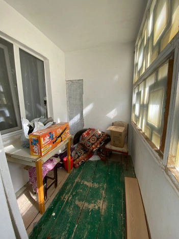 Купить трехкомнатную квартиру на вторичке в Микрорайоне 8-й, Элиста в Элисте. Вариант № 6323, 9, площадь -  квм, цена 6400000 рублей