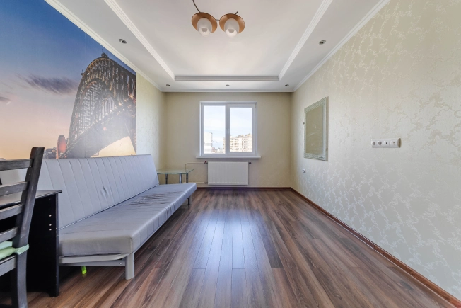 Купить трехкомнатную квартиру у метро Садовая в Санкт-Петербурге. Вариант № 10424565, 8, площадь -  квм, цена 14900000 рублей