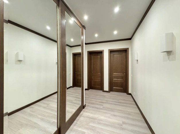 Купить квартиру в Москве. Вариант № 8599674, 14, площадь -  квм, цена 26000000 рублей