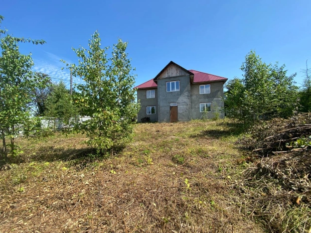 Купить дом в Южно-Сахалинске. Вариант № 12171, 5, площадь -  квм, цена 9500000 рублей