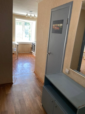 Купить однокомнатную квартиру в Обь. Вариант № 5922132, 4, площадь -  квм, цена 3200000 рублей