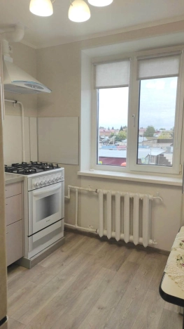 Купить однокомнатную квартиру на улице Советская в Тюменской области. Вариант № 4830772, 10, площадь -  квм, цена 3200000 рублей