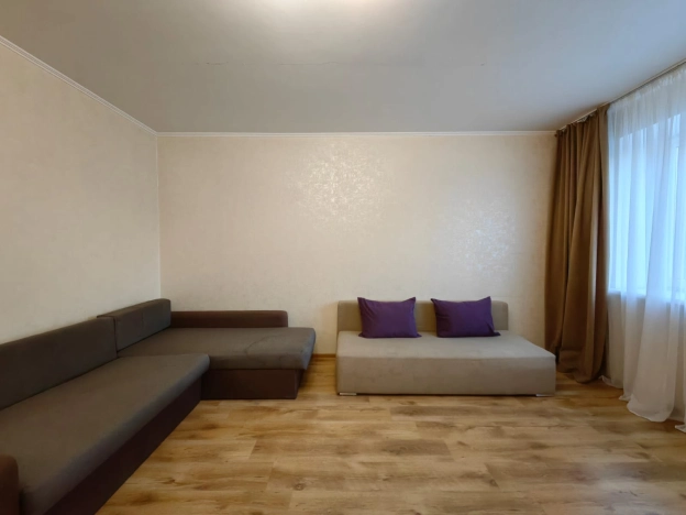 . Вариант № 37300, 6, площадь - 39.7 квм, цена 6200000 рублей