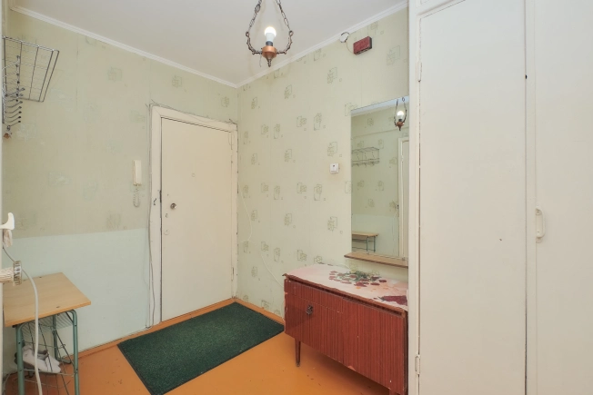 Купить однокомнатную квартиру в Рязанской области. Вариант № 5751677, 5, площадь -  квм, цена 2750000 рублей