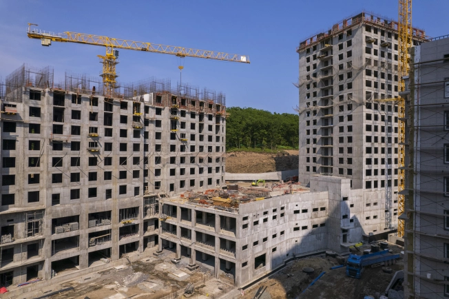 Купить двухкомнатную квартиру в новостройках в Приморском крае. Вариант № 4119649, 4, площадь -  квм, цена 14888880 рублей