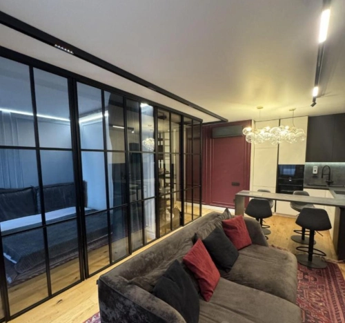 Купить квартиру в Москве. Вариант № 10353432, 6, площадь -  квм, цена 25000000 рублей