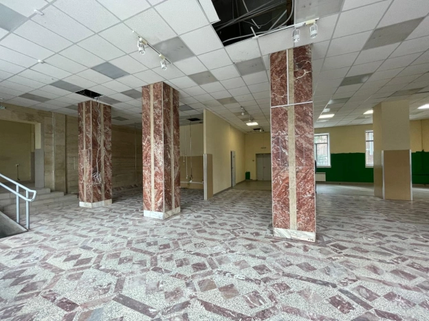 Снять коммерческую недвижимость в Новосибирске. Вариант № 823095, 9, площадь - квм, цена 540000 рублей