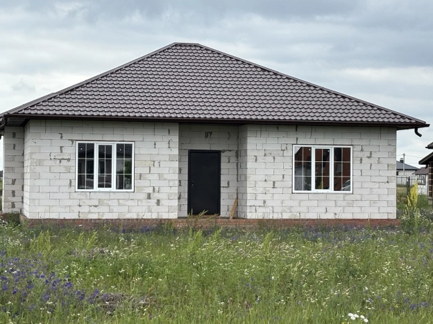 Купить дом в Курской области. Вариант № 57713, 1, площадь -  квм, цена 4000000 рублей