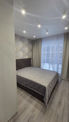 Купить трехкомнатную квартиру в Новосибирске. Вариант № 9921382, 8, площадь -  квм, цена 14800000 рублей