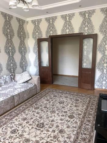 Купить квартиру в Москве. Вариант № 8428512, 3, площадь -  квм, цена 21950000 рублей