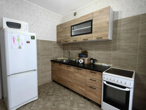 Купить однокомнатную квартиру в Новосибирской области. Вариант № 9552998, 1, площадь -  квм, цена 4450000 рублей