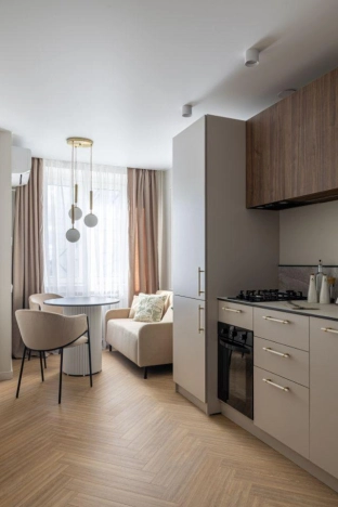 Купить квартиру в Москве. Вариант № 8430556, 21, площадь -  квм, цена 33600000 рублей