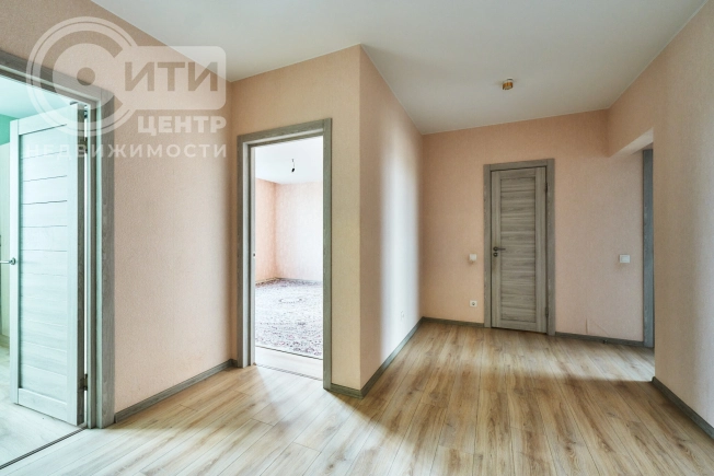 Купить трехкомнатную квартиру в Воронеже. Вариант № 1328592, 22, площадь -  квм, цена 8999000 рублей