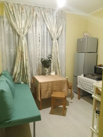 Купить двухкомнатную квартиру на улице Рождественская в Москве. Вариант № 10841437, 11, площадь -  квм, цена 14800000 рублей