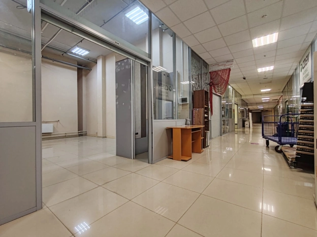 Купить торговые помещения в Москве. Вариант № 12941, 0, площадь - квм, цена 2600000 рублей