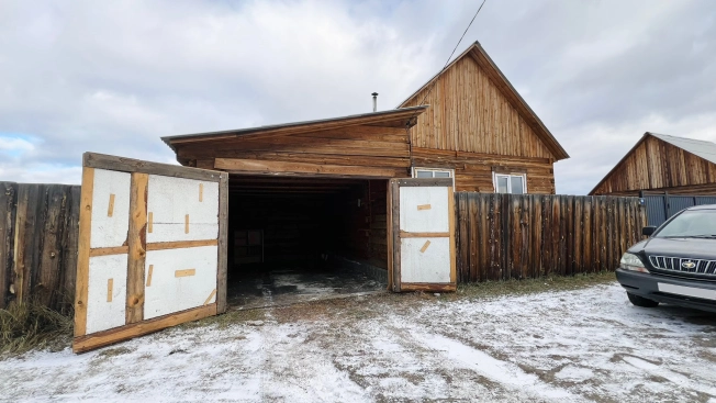 Купить дом на улице Белокаменная в Улан-Удэ. Вариант № 8258675, 3, площадь -  квм, цена 2750000 рублей