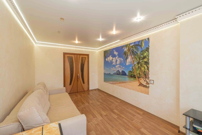 Купить квартиру на улице Жуковского в Владимире. Вариант № 6174819, 6, площадь -  квм, цена 6390000 рублей