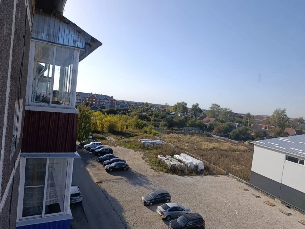 Купить четырехкомнатную квартиру в Рязанской области. Вариант № 6242675, 6, площадь -  квм, цена 3050000 рублей