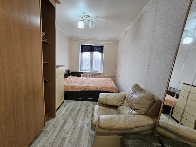 Купить квартиру в Москве. Вариант № 10276102, 3, площадь -  квм, цена 14000000 рублей