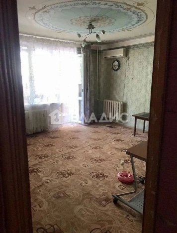 Купить трехкомнатную квартиру в Ростовской области. Вариант № 10008533, 7, площадь -  квм, цена 7500000 рублей