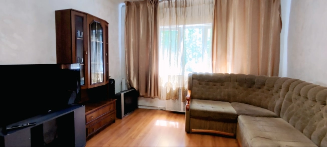 Купить трехкомнатную квартиру в районе Центральный в Калининграде. Вариант № 52141, 0, площадь -  квм, цена 6800000 рублей